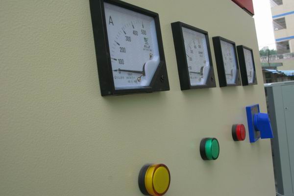 汝州配电柜-3683讲讲配电柜注意事项